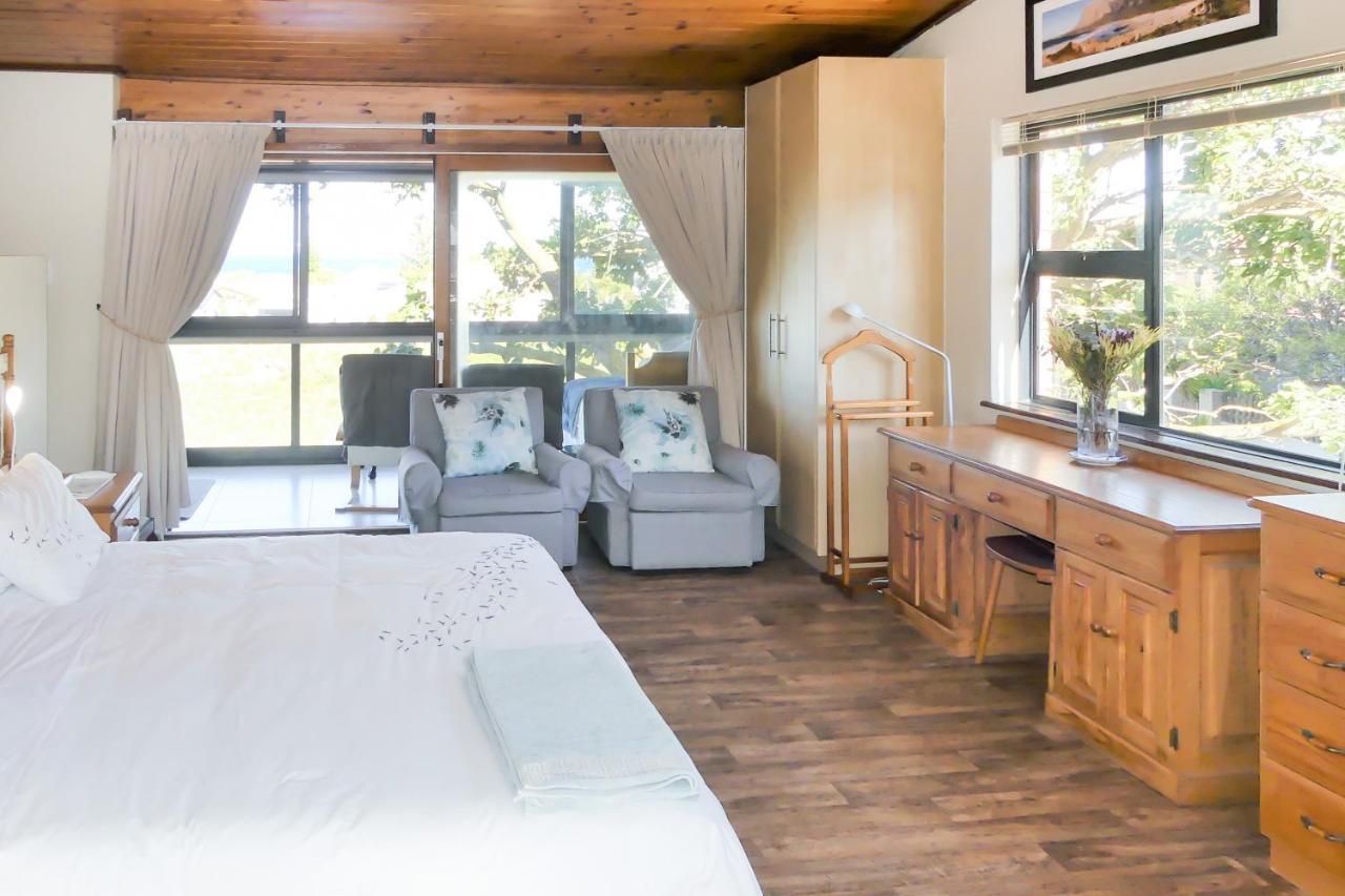 Shalom Self Catering Hotel Kleinmond Exterior photo